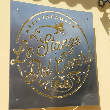 Le Stanze Del Centro 3* 圣特奥多罗