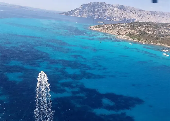 Le Stanze Del Centro Gasthuis San Teodoro (Sardinia)